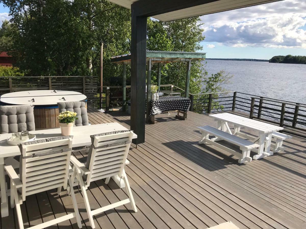 Riverside Aalto Borealis Ferienhaus